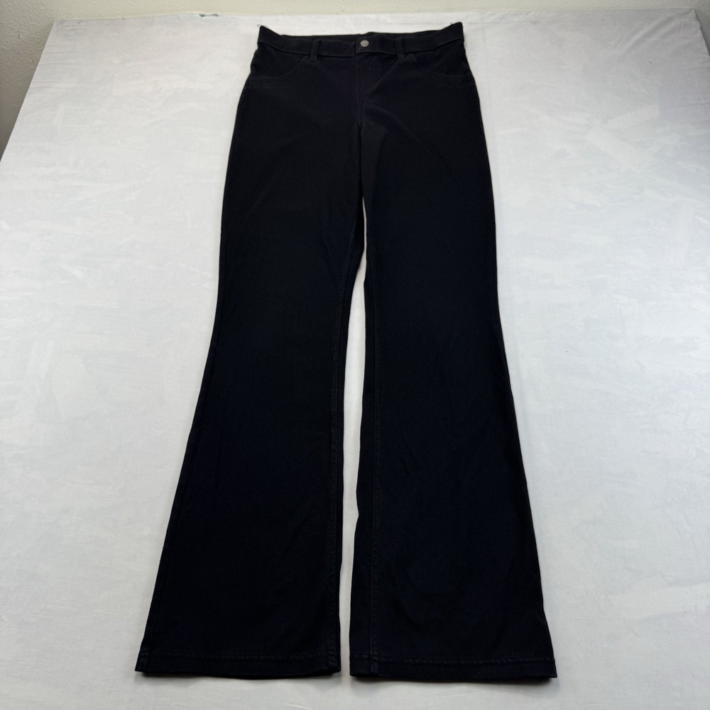 HUE Women's Medium Black Flare Leg Pants Stretch Pull On
